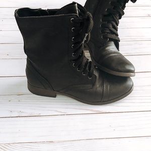 SO Shoes - Boots SO Shoes - Boots